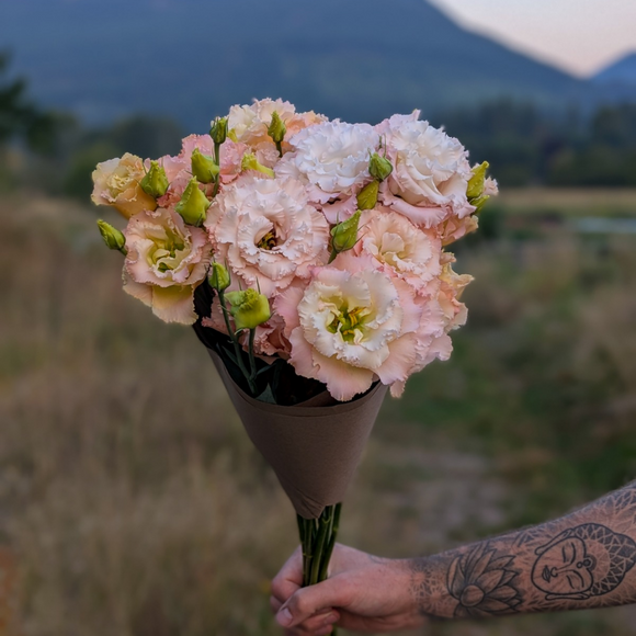 Lisianthus Bouquet